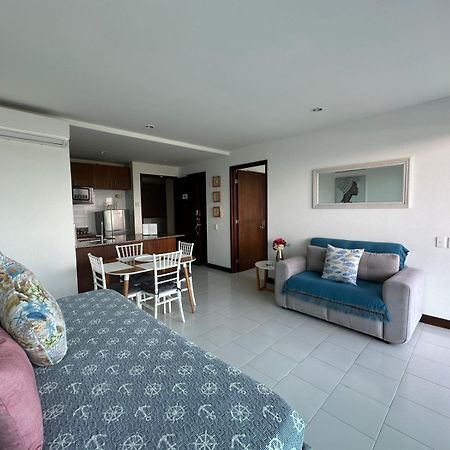 Apartamento Espectacular apto en Cartagena con salida directa a la playa Exterior foto