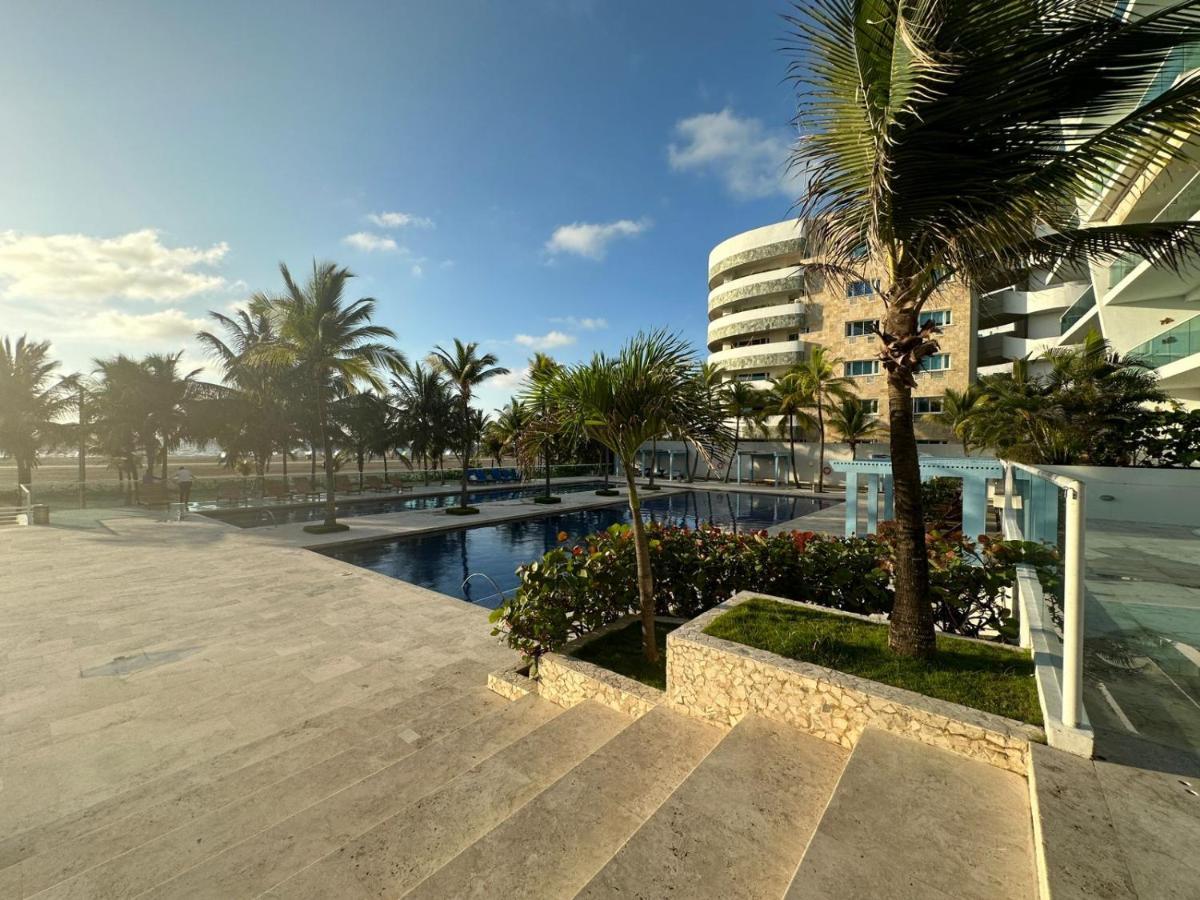 Apartamento Espectacular apto en Cartagena con salida directa a la playa Exterior foto
