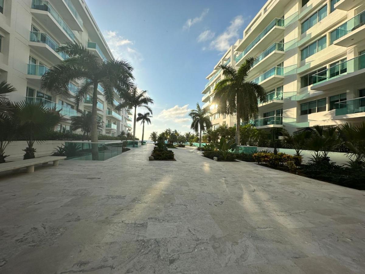 Apartamento Espectacular apto en Cartagena con salida directa a la playa Exterior foto
