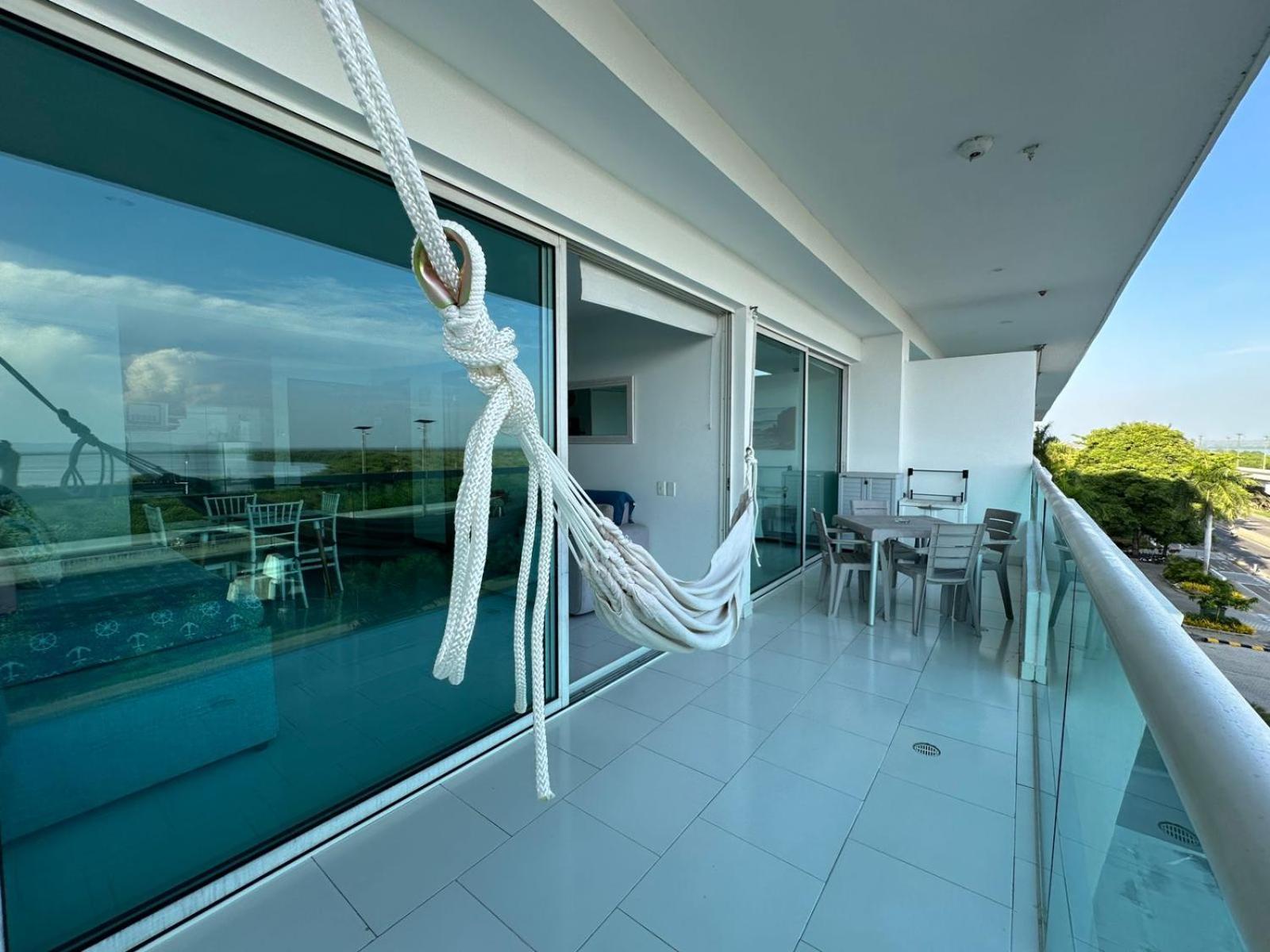 Apartamento Espectacular apto en Cartagena con salida directa a la playa Exterior foto